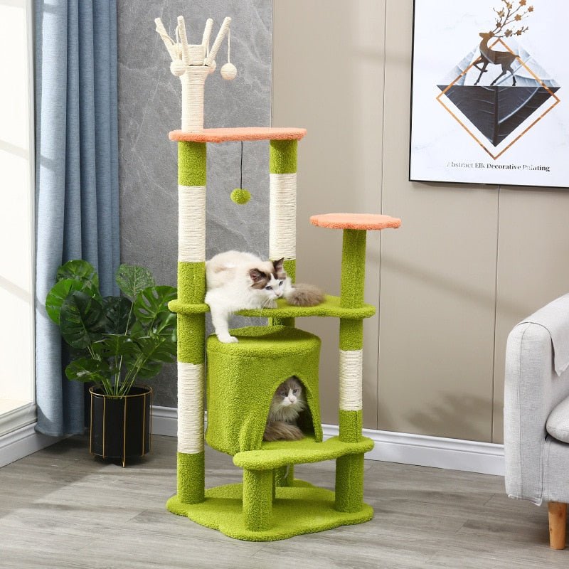 in-the-jungle-green-cat-tower-574885.jpg