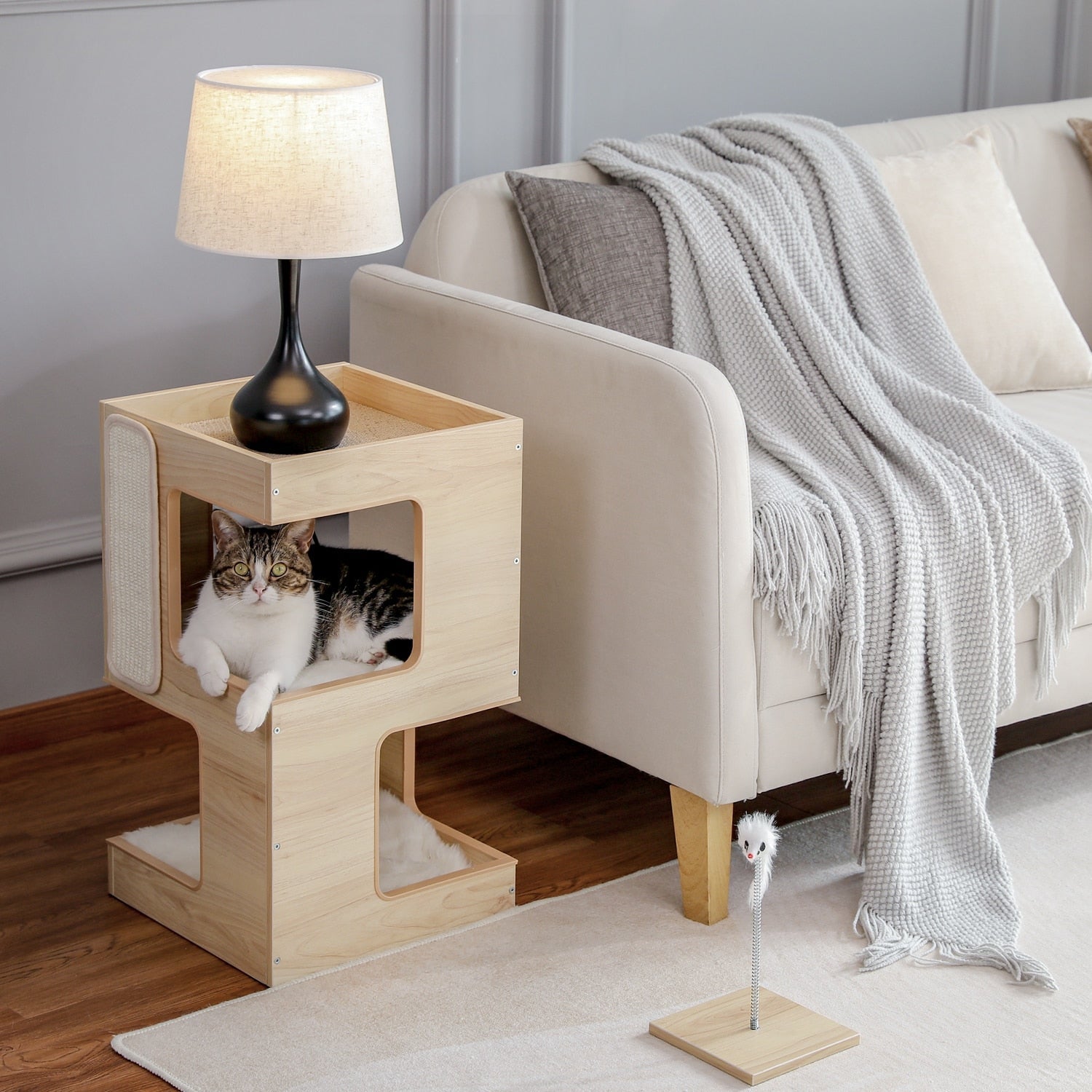 minimalist-modern-cat-tree-for-lamp-929155.jpg